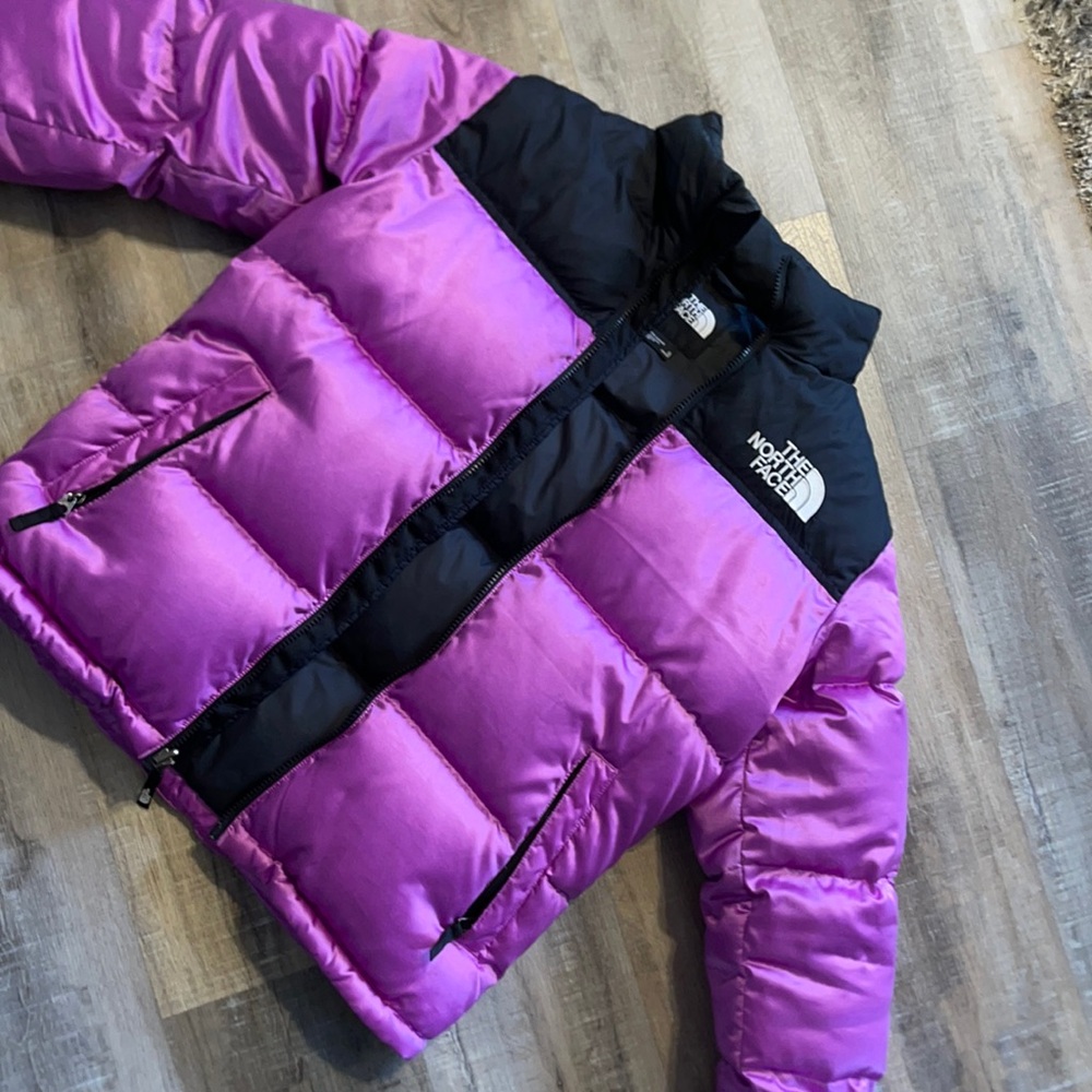 Big kids north face puffer coat good as new same day shipping